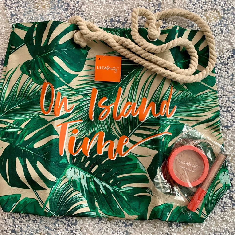 ULTA Beauty NWT “On Island Time” Tropical Tote and Bronzer & Lip Set